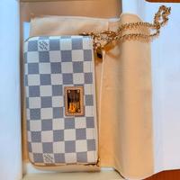 Louis Vuitton Eva Clutch Damier Azur