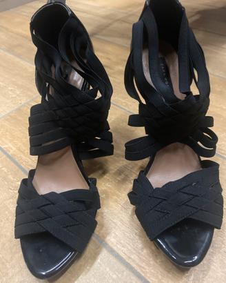 Sandali con tacco alto