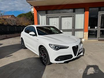 Alfa Romeo Stelvio 2.2 Turbodiesel 210 CV AT8 Q4