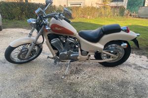 Honda shadow