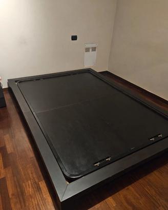 Struttura letto matrimoniale bassa