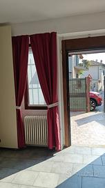 Monolocale arredato con giardino privato