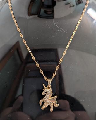 Elegante collana in acciaio placcato oro e Zirconi