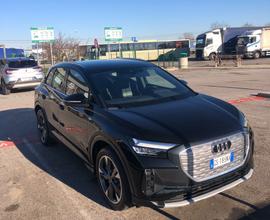 Audi Q4 e-tron 40 business advanced 204cv