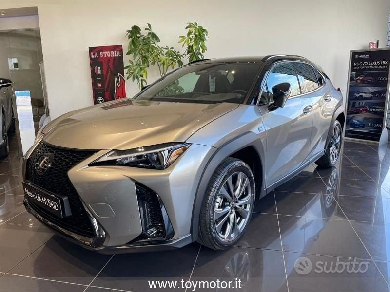 LEXUS UX