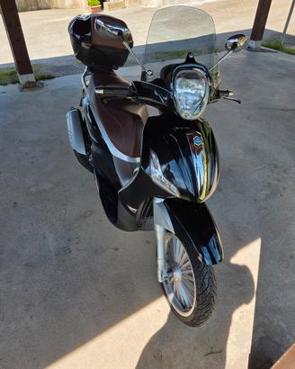 Scooter Piaggio Beverly 300