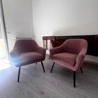 Coppia poltroncine rosa design moderno