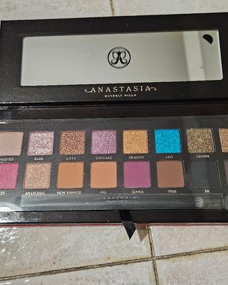 Palette amrezy limite edition nuova