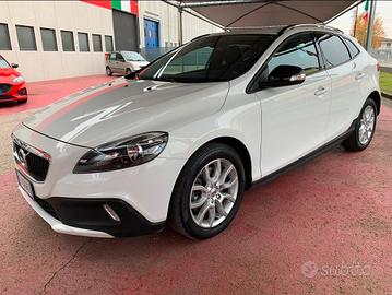 Volvo V40 120.000 KM cambio automatico 