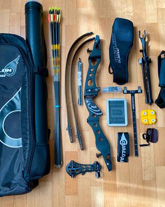 Set Completo Tiro con Arco Kinetic Vygo 26 Libbre