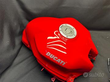 Serbatoio carburante ducato Supersport 939