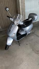 Vespa LX 150
