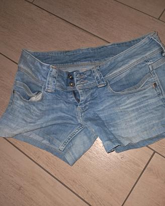 Pantaloncino corto di Jeans