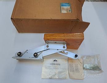 Supporto motore fuoribordo a ribalta max 20 hp tre