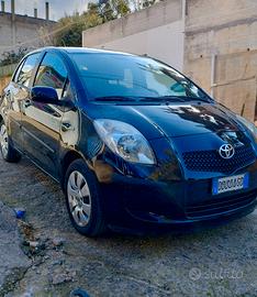 Toyota Yaris 2 serie