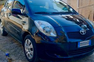 Toyota Yaris 2 serie