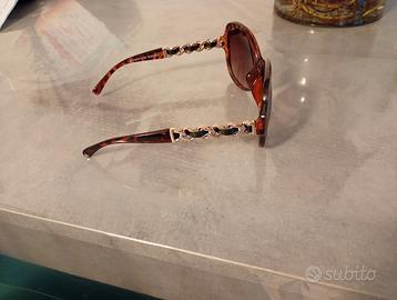 occhiali da sole
