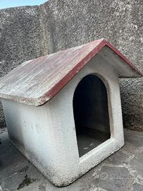 CASA PER CANE IN CEMENTO