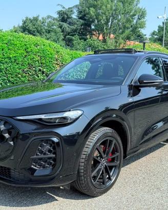 AUDI Q5 TFSI S tronic S line edition ACC - NAVI