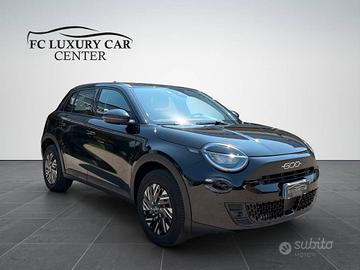 Fiat 600 1.2 hybrid 110cv auto