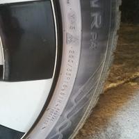 4 cerchi originali Audi con gomme