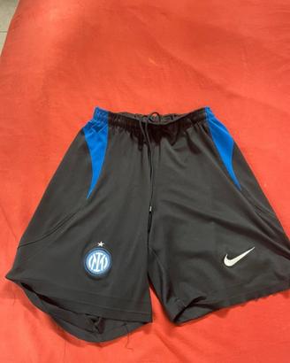 Pantaloncini inter
