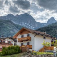 Soleggiata nel cuore delle Dolomiti di Fassa