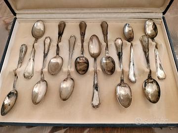 CUCCHIAINI D'ARGENTO