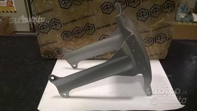 Supporto parafango anteriore velofax