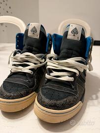 ADIDAS  ORIGINAL  METRO ATTITUDE