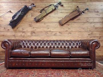Divano Chesterfield 4 posti nuovo