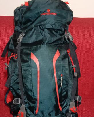 Zaino trekking Ferrino Finisterre 48 mai usato
