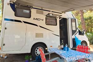 Camper semintegrale