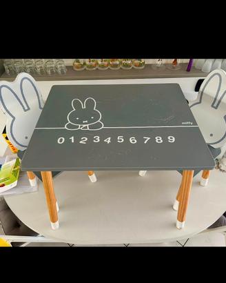 tavolo e sedie miffy