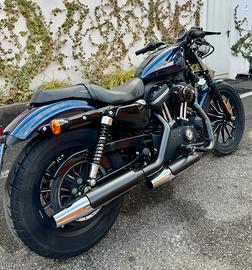 Harley Davidson Sportster 883 iron