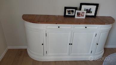 Credenza