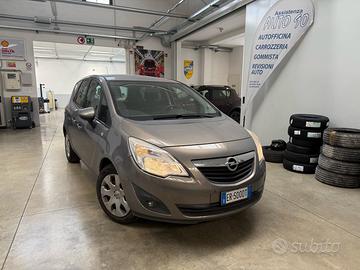 Opel meriva 1.4 benzina