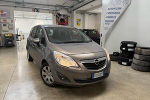 Opel meriva 1.4 benzina