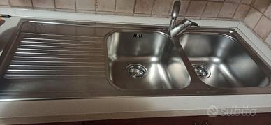 lavello  piano cottura