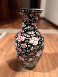 Vaso decorato a mano