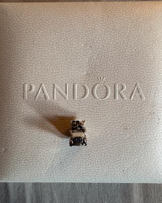 Pandora charm macchina Disney