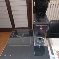 macchinetta per caffe della illy