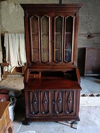 Credenza con ribalta