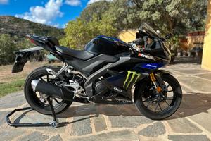 Yamaha yzf-r125 monster energy
