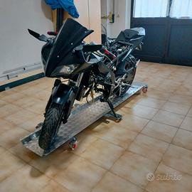 Yamaha yzf r 125
