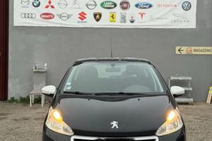 Peugeot 208 1.2 PureTech Like 2018 neo patnetati