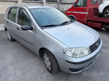Fiat Punto 1.2i cat 5 porte EL