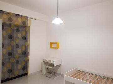 Camere disponibili in Via P. Emiliani Giudici,130