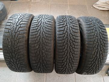 Pneumatici invernali/Barre portatutto/Portabici