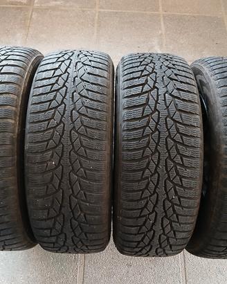 Pneumatici invernali/Barre portatutto/Portabici